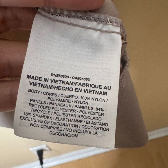 Nike Running Shirt Women's XL Crewneck Long Sleeve Lightweight Performance - Picture 6 of 10